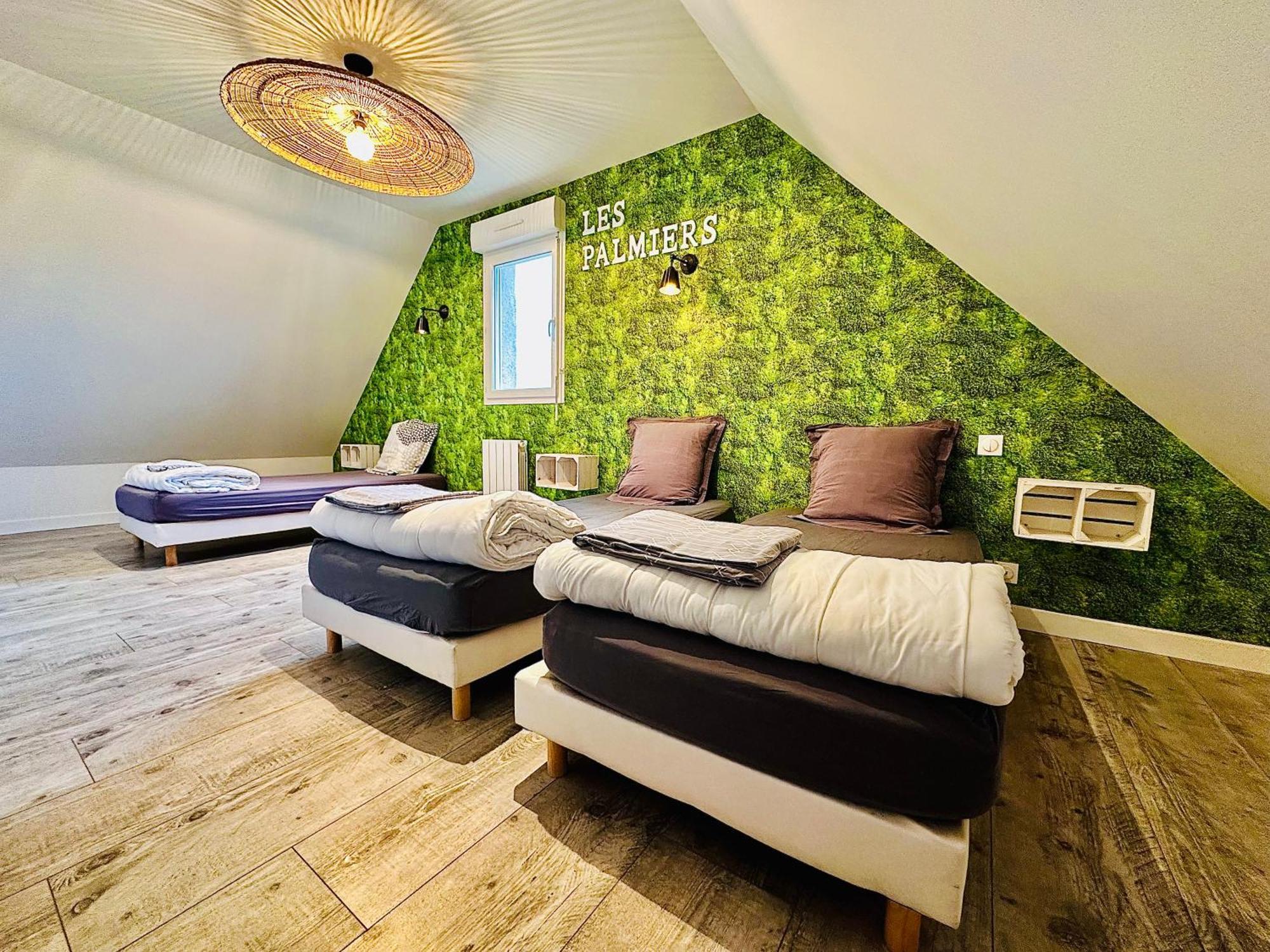 Les Palmiers 7 Personnes Plages Du Debarquement Holiday home Grandcamp-Maisy